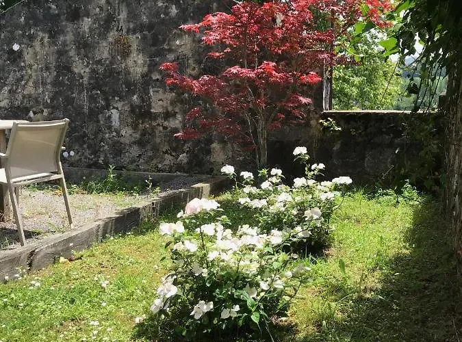 Erlande Bed & Breakfast 3*